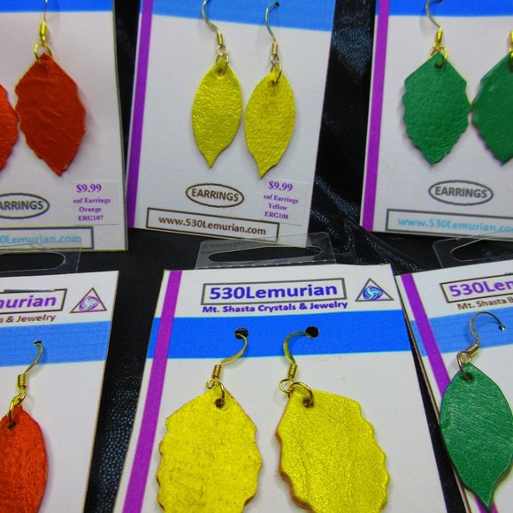 Fashion Earrings Set of 8 Different Pairs Lot - Picture 4 of 5